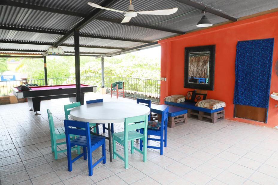 Hotel & Hostal Mayflower Puerto Escondido  Esterno foto
